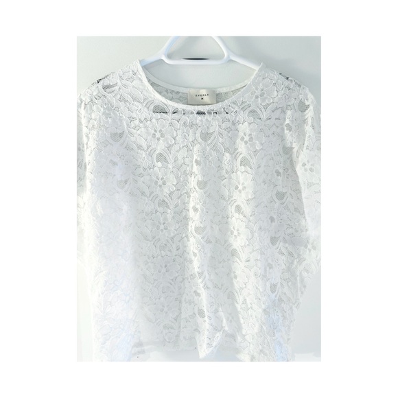 Everly Lace Top - Picture 1 of 7